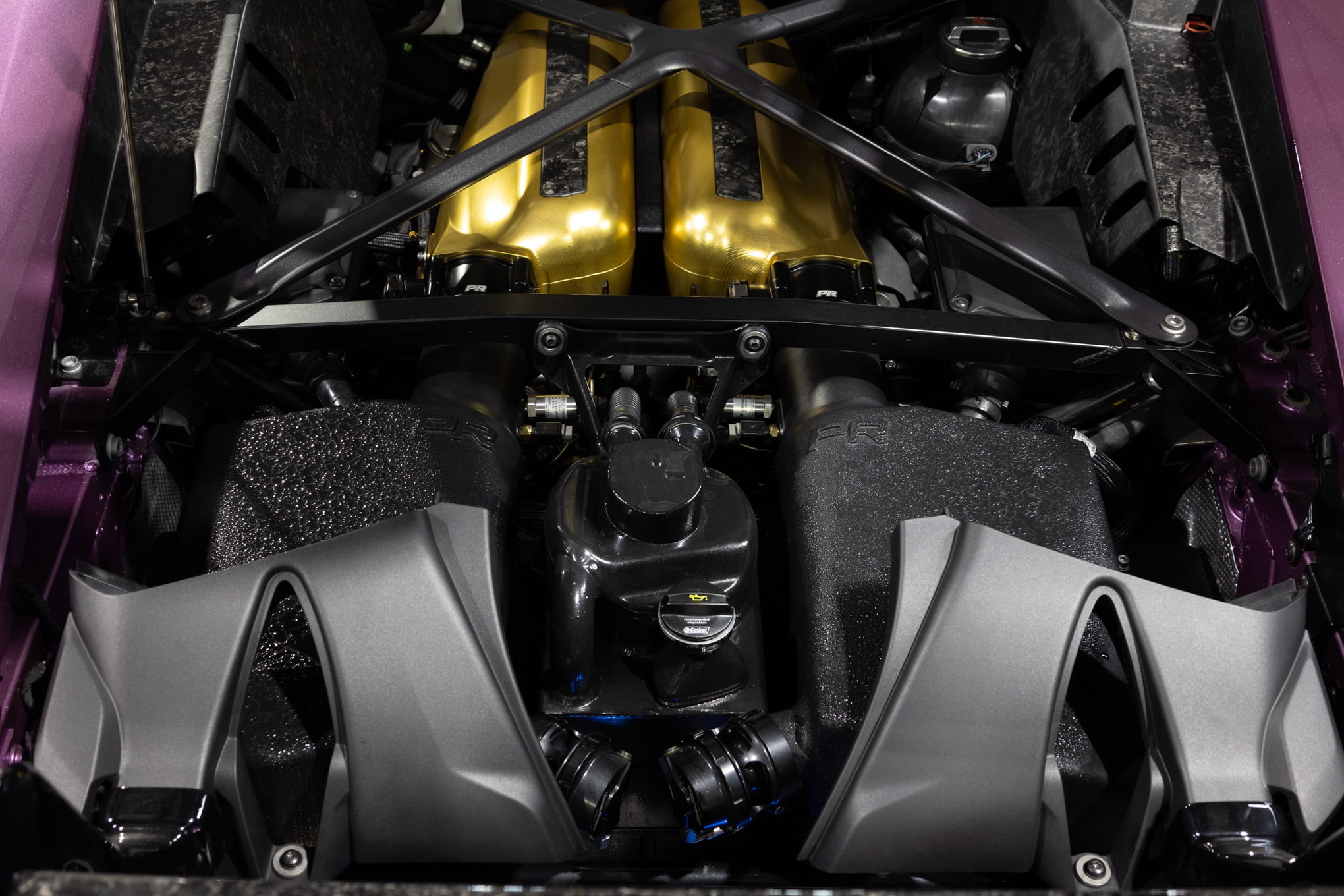 Lamborghini Huracan 1370+whp stage 2 PR V2 twin turbo – Fi Interchillers  Online Store